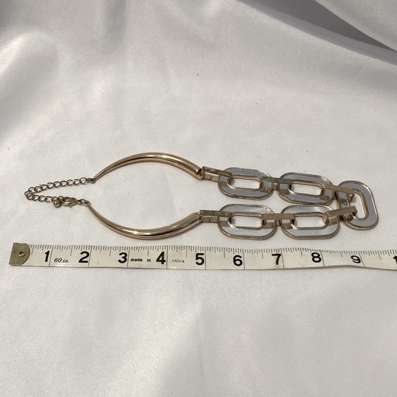 Vintage Gold Metal Chain Mirror Statement Necklace - Picture 8 of 10